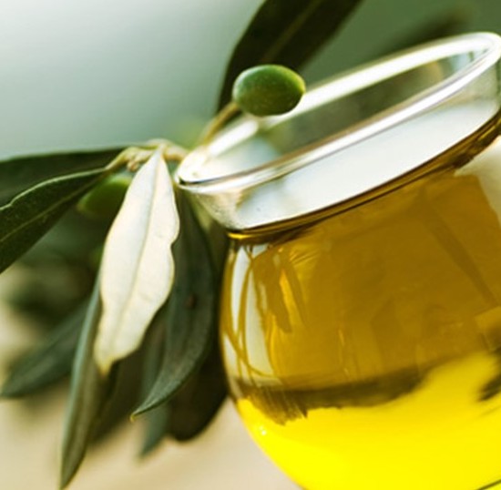 Оливковое масло для кожи рук: рецепты.